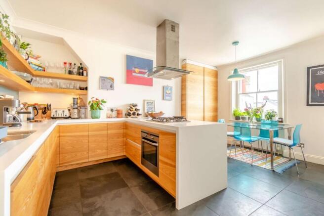 Kitchen/Breakfast