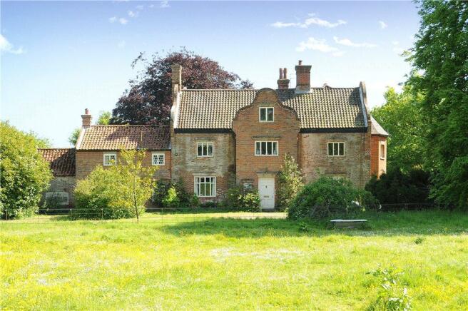 6 bedroom detached house for sale in Rectory Road, Broome, Bungay ...