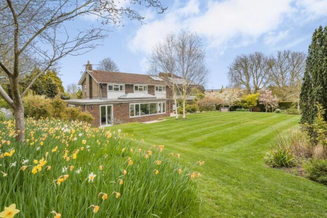 Millfield House