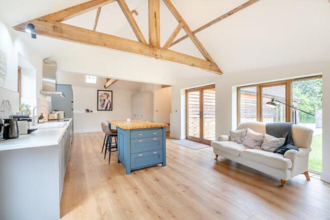 Kitchen/Dining Rm