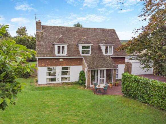 5 Selling Court