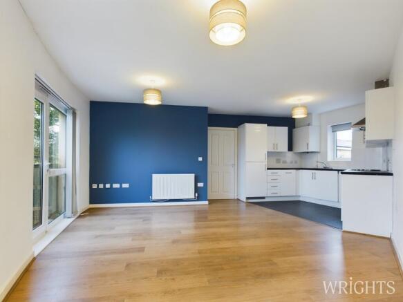 Open Plan Kitchen / Lounge