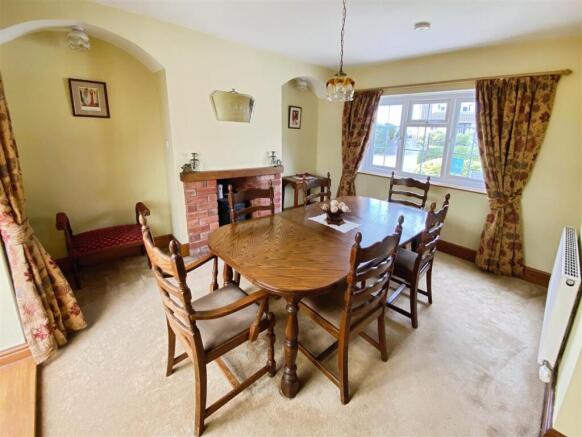 addf62eb-D-4BBF-9D16-E18B9F866F15-1791-000000CC7C6