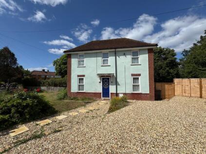 Staverton Road, Reading, RG2