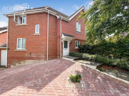 Ducketts Mead, Shinfield, Reading, RG2