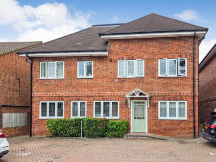Reading Road, Winnersh, Wokingham, RG41