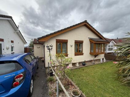 Greenwood Drive, Cimla, Neath, Neath Port Talbot.