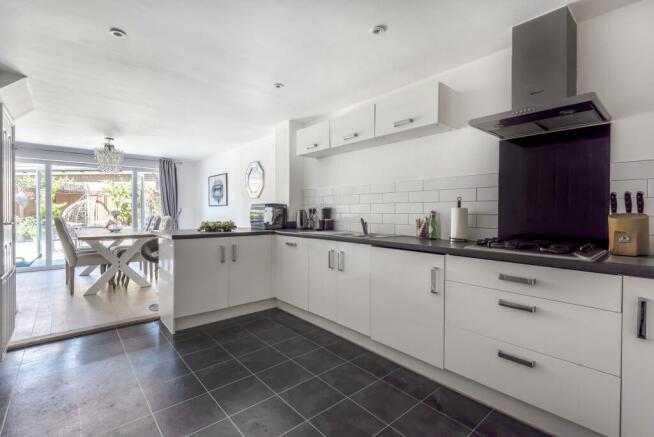 Kitchen/Dining Room