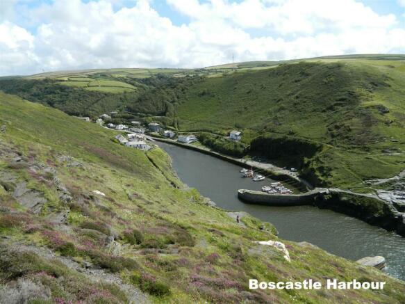 Boscastle Harbour Text.jpg