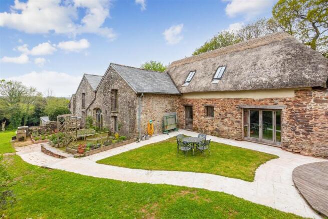 A05 - Green Dragon Barn Blackawton Totnes - 250425