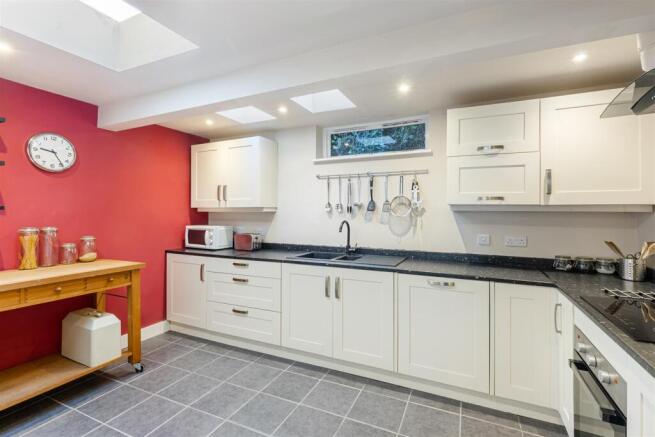 A12 - 125 Victoria Road Dartmouth - 260123.jpg