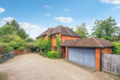 Nicol Road, Chalfont St Peter, SL9