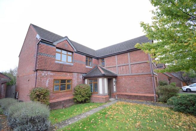 Llantarnam Drive