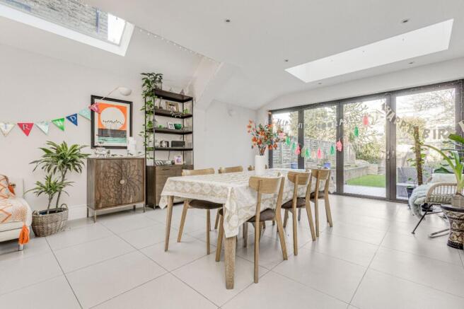 Kitchen/ Dining Area