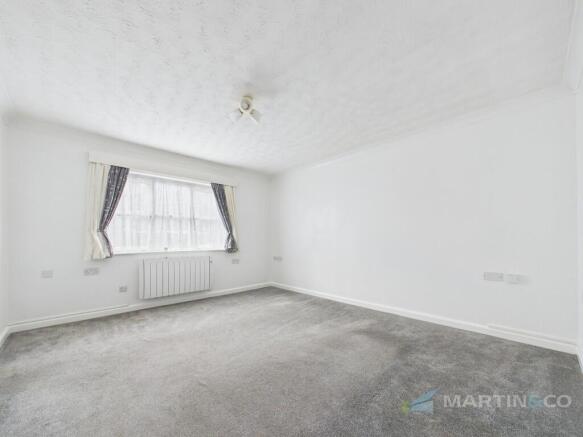 CAM03578G0-PR0195...