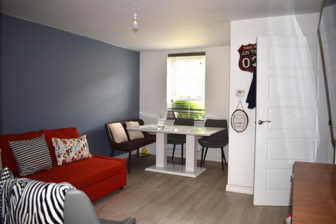 Lounge / Dining Room