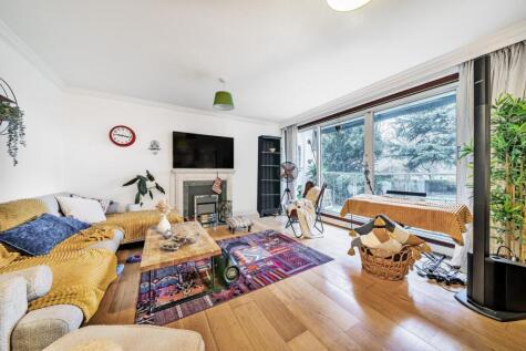 Albany Park Road, Kingston upon Thames, Surrey, KT2