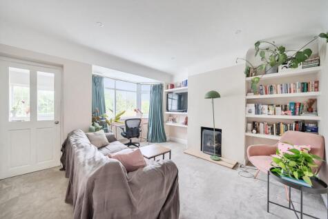 Vale Crescent, Kingston Vale, Greater London, SW15