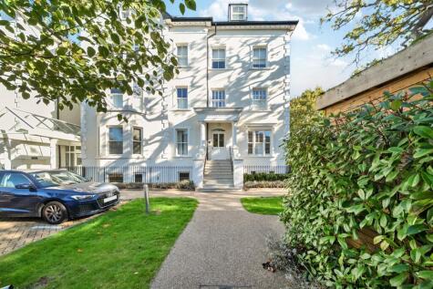 Oak Hill Road, Surbiton, Surrey, KT6