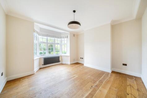 Grove Crescent, Kingston Upon Thames, Surrey, KT1