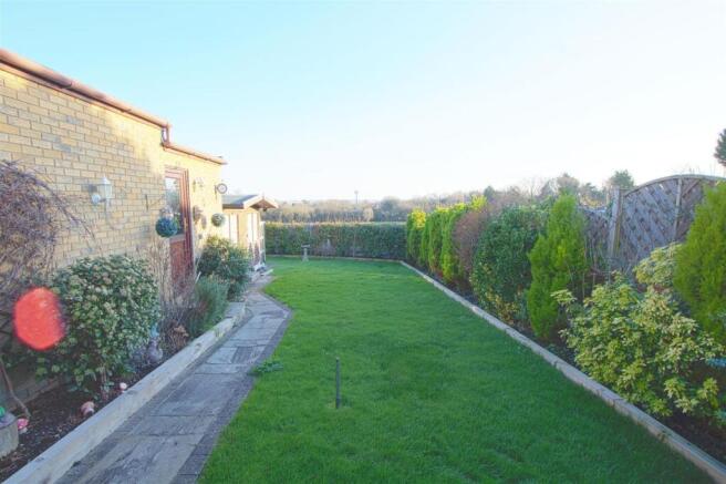 GARDEN.jpg