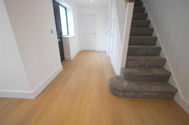 ENTRANCE HALL.jpg