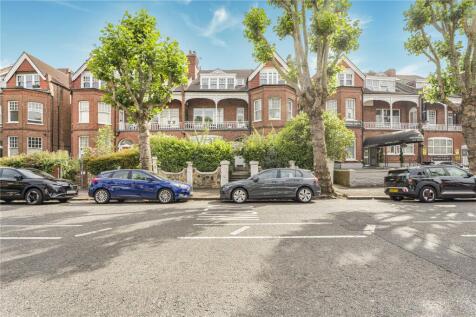 Queens Avenue, London, N10