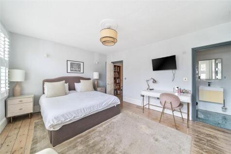 Shaftesbury Road, London, N19