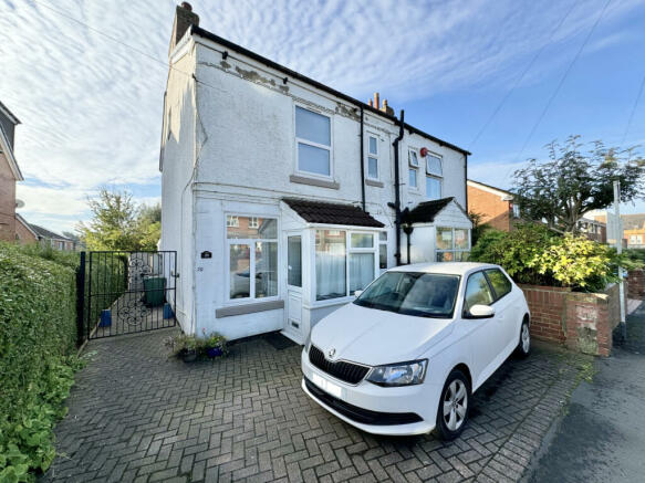 2 Bedroom Semi Detached for Sale