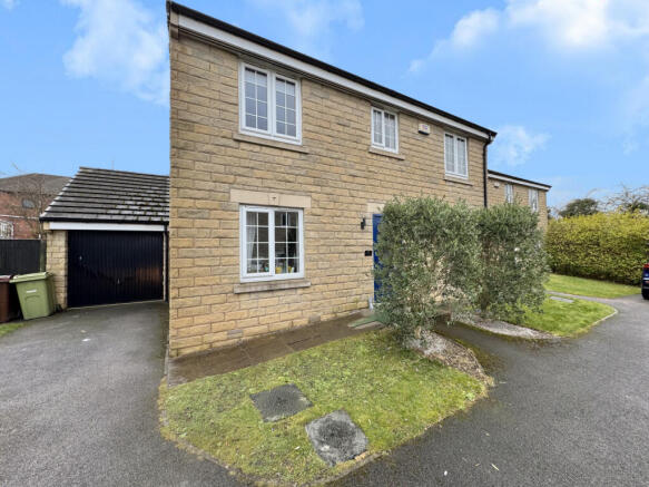 4 Bedroom Detached  for Sale
