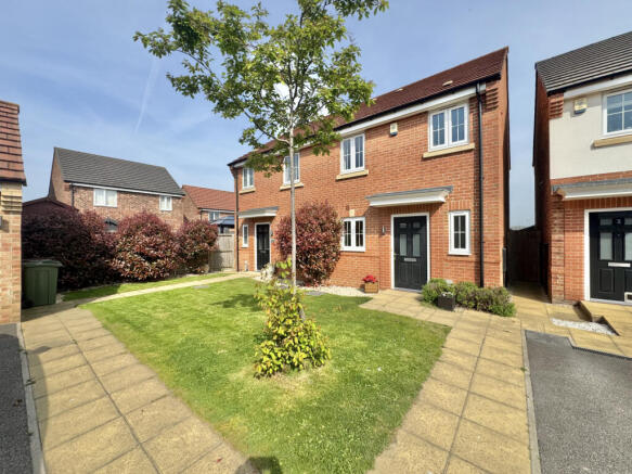 3 Bedroom Semi Detached for Sale