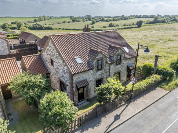 3 Bedroom Semi Detached for Sale