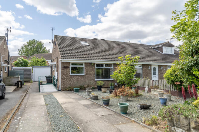 2 Bedroom Semi Detached Bungalow for Sale