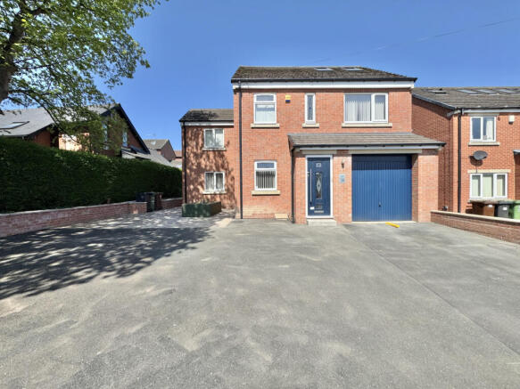 4 Bedroom Detached for Sale