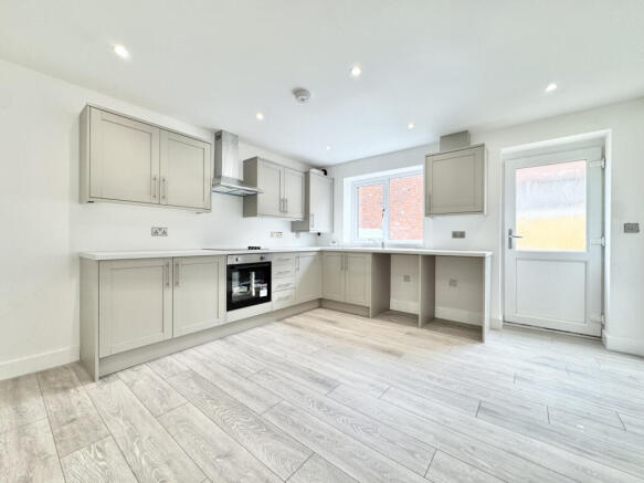 4 Bed Terrace for Sale