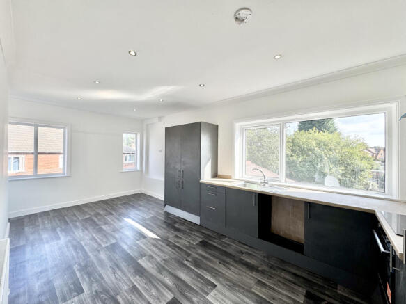 3 Bed Flat to Sale