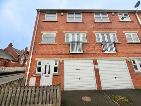 3 Bedroom End Townhouse