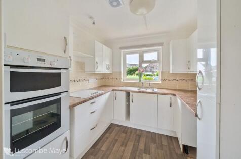 Shipley Close, South Brent