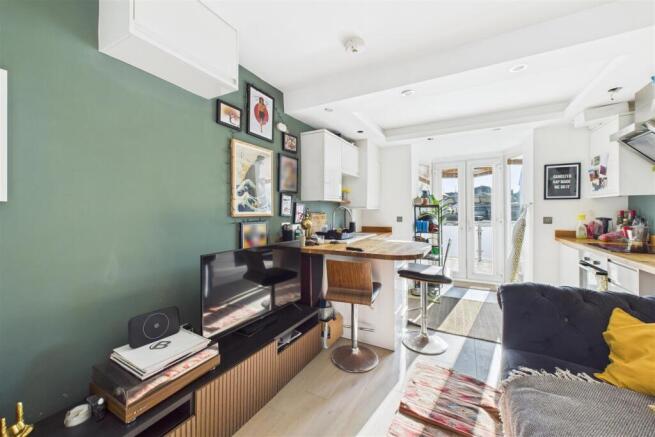 Kitchen/Living room