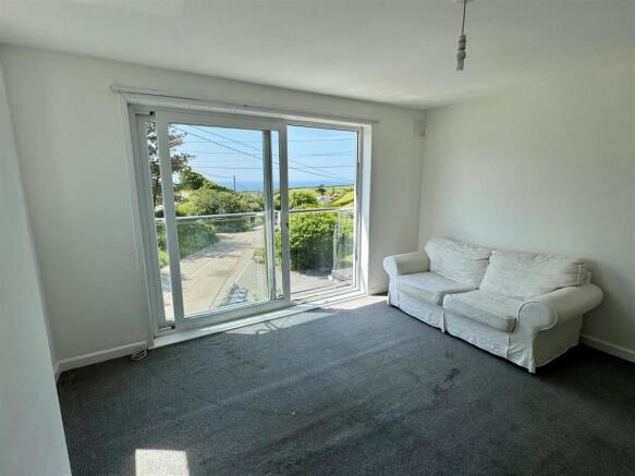 Seaview Apartment Lounge
