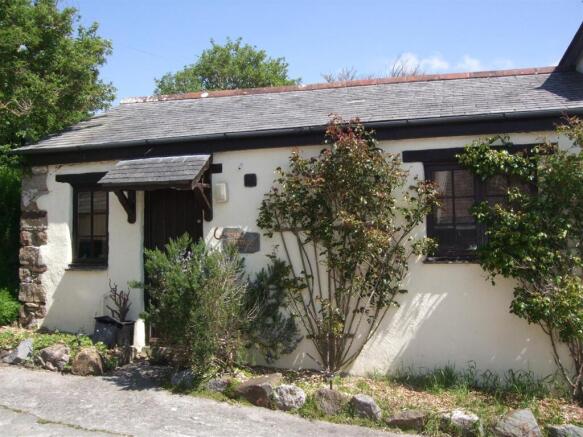 Straw Cottage
