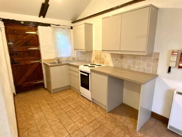 Straw Cottage Kitchen