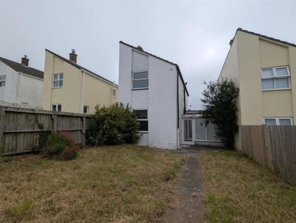 42 Hawkins Garden