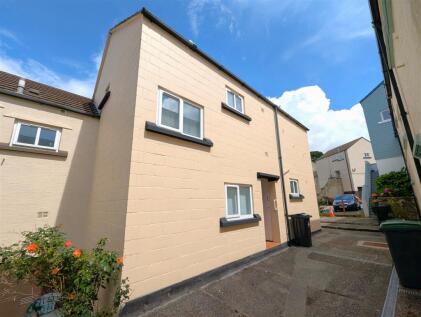 Rialton Heights, St Columb Minor