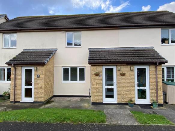 8 Luxon Drive.jpg