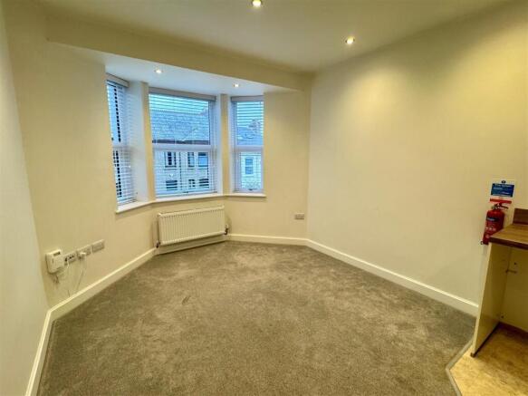 18 St Georges Road Lounge