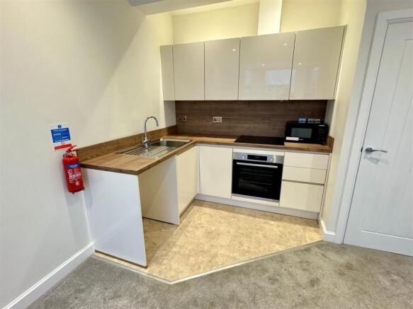 18 St Georges Road Kitchen