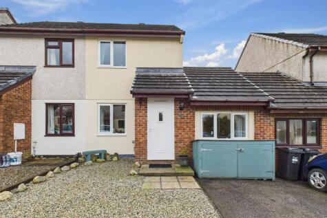 Penhale Gardens, Fraddon, St. Columb