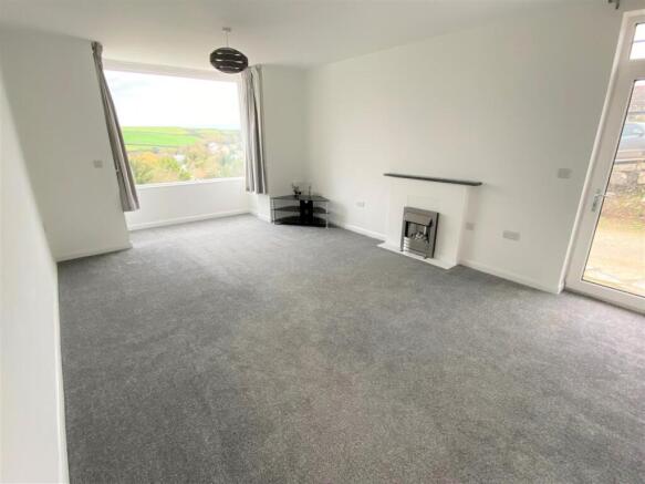 Lower Deck, 14 Headleigh Road Lounge