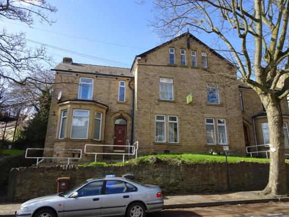 27 Spring Hill Road - Front of the house.JPG